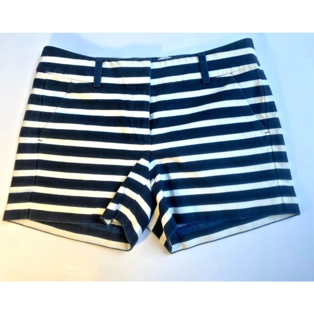Ann Taylor Nautical Stripe Low Rise Shorts -Size 4- Navy Blue & White w/Pockets